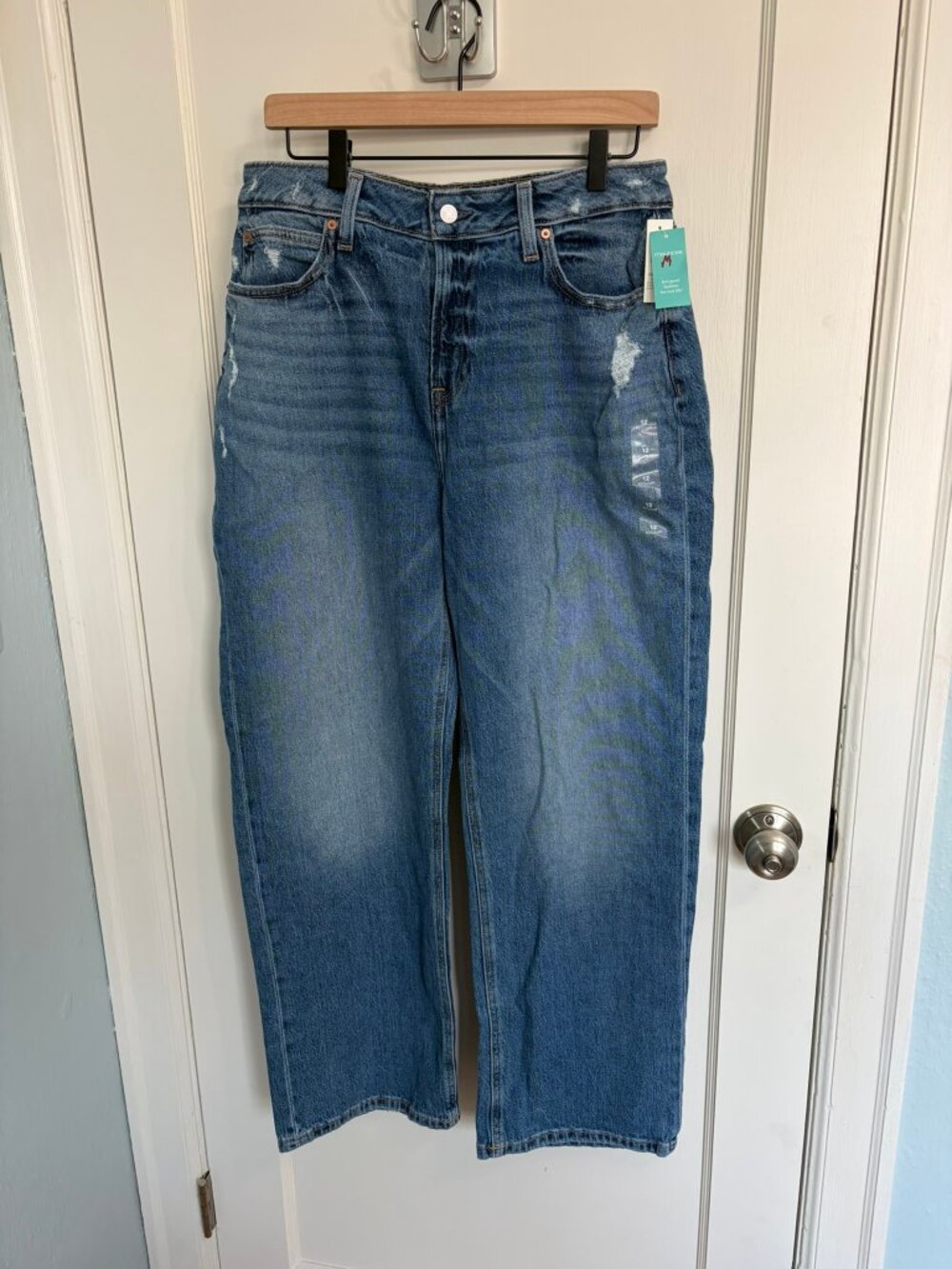 NWT maurices GoldieBlues Cheeky Wide Leg Distressed Jeans Sz 12